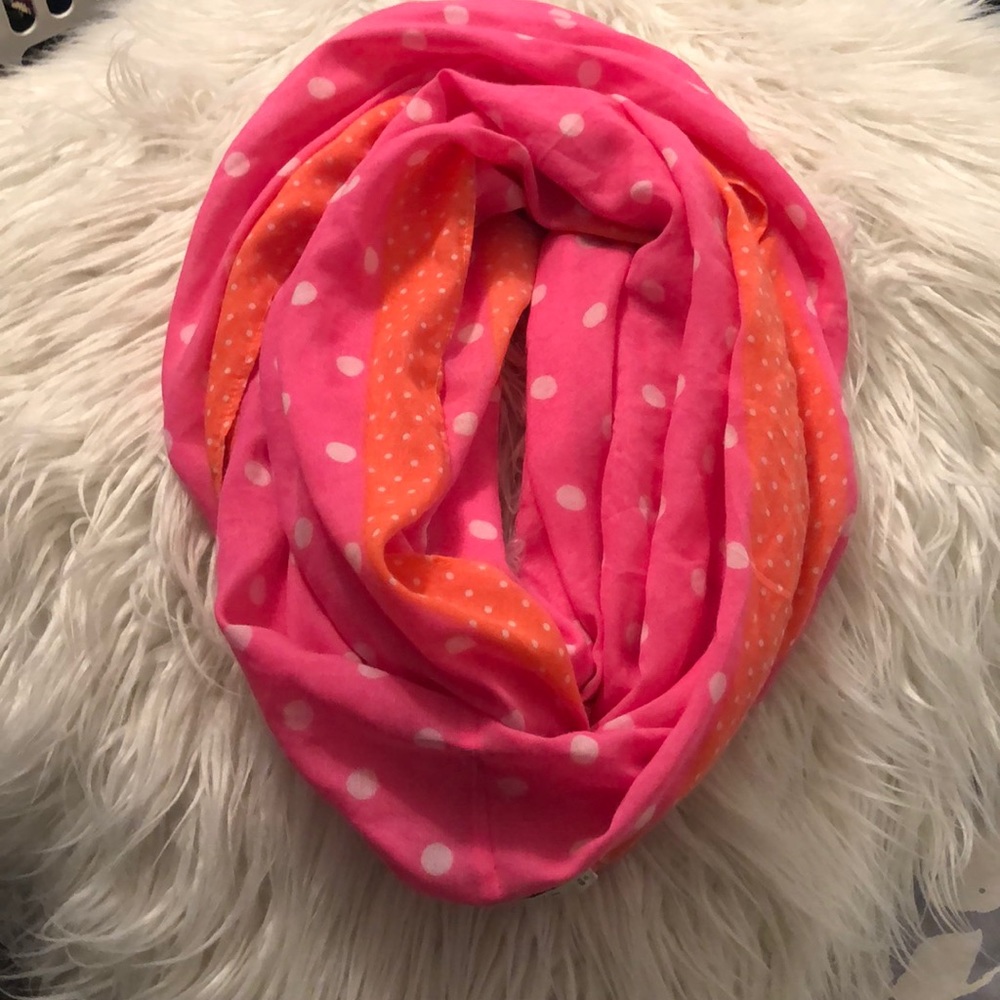 Lightweight Abercrombie Infinity Scarf